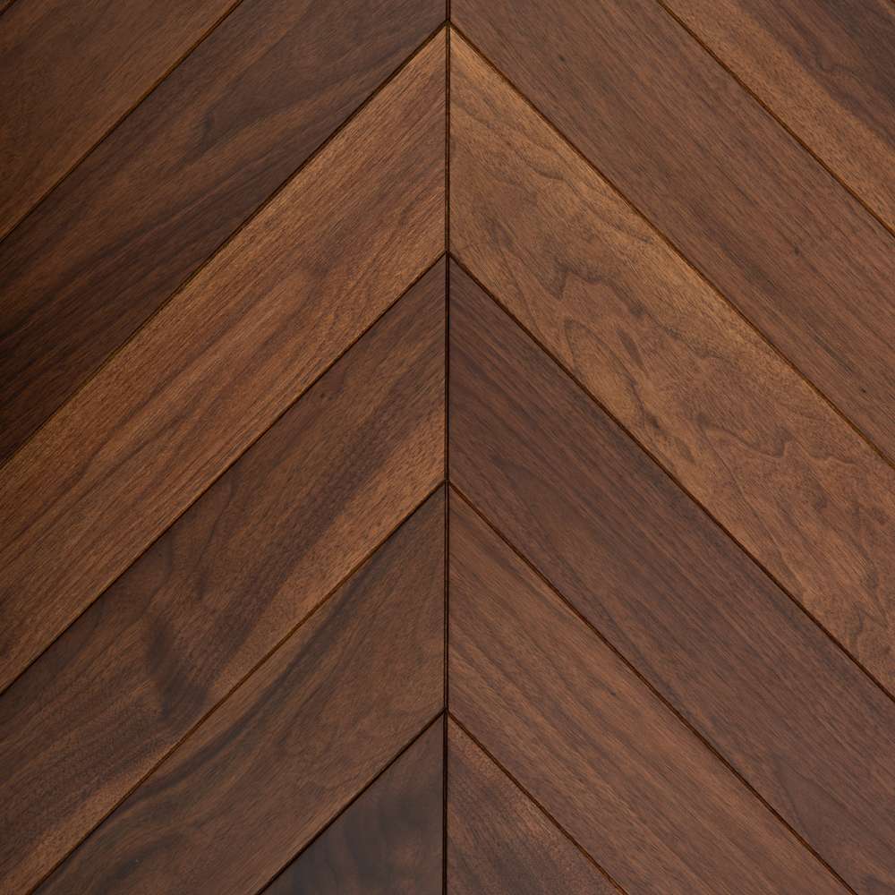 Паркет Елка Французская Lab Arte Chevron 600/490х110х14/45° Орех Американский Прайм лак