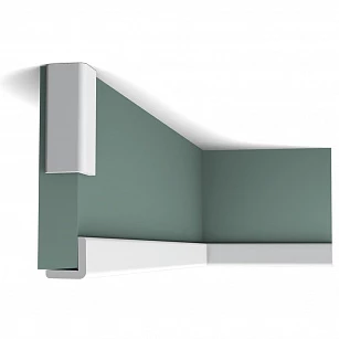 Плинтус из дюрополимера Orac Decor CX134 2000х30х30 в интерьере